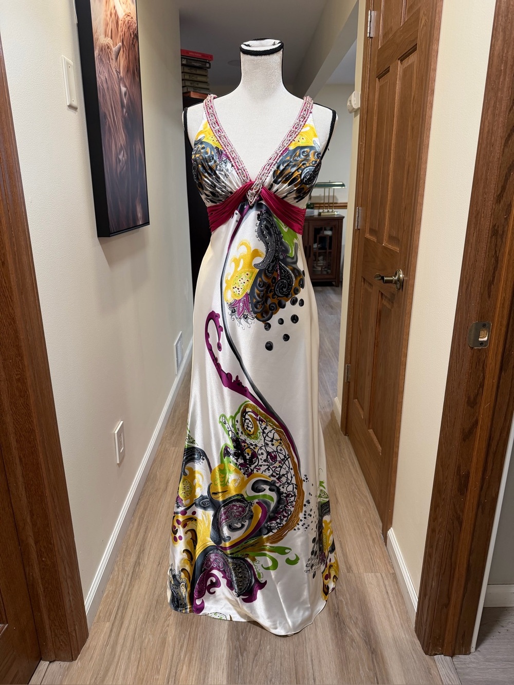 Tony Bowls Limited Size 10 Beaded Backless Prom Pageant Gown Train